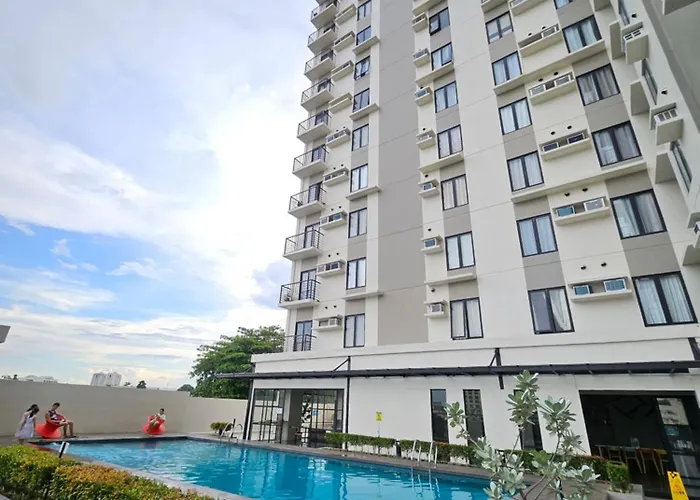 Apartment Unit At The Median